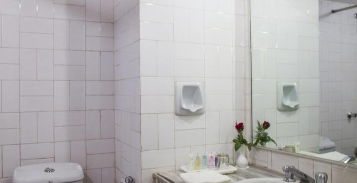 Hotel Kalinga Ashok Бхубанешвара Экстерьер фото